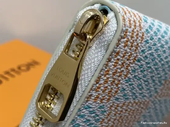 FS CHEAP WALLET-10*20*2 LOUIS VUITTON ZIPPY cm 0612